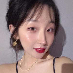 杨钰莹的婬奴生活一2
